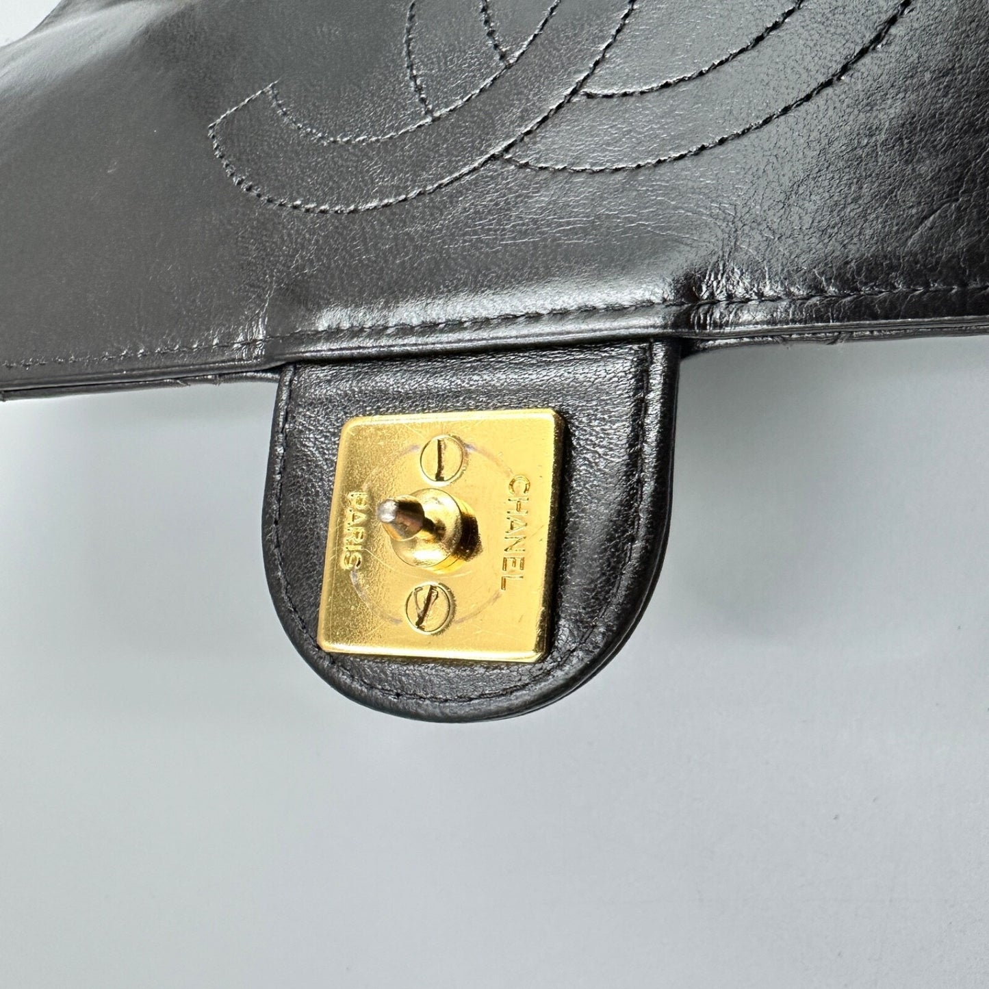 CHANEL BLACK MATELASSE CC SHOULDER BAG