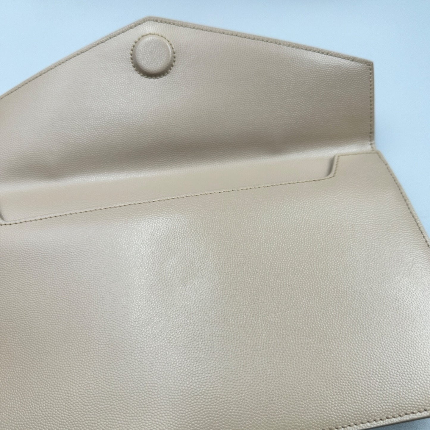 ST. LAURENT BEIGE UPTOWN TOTE BAG
