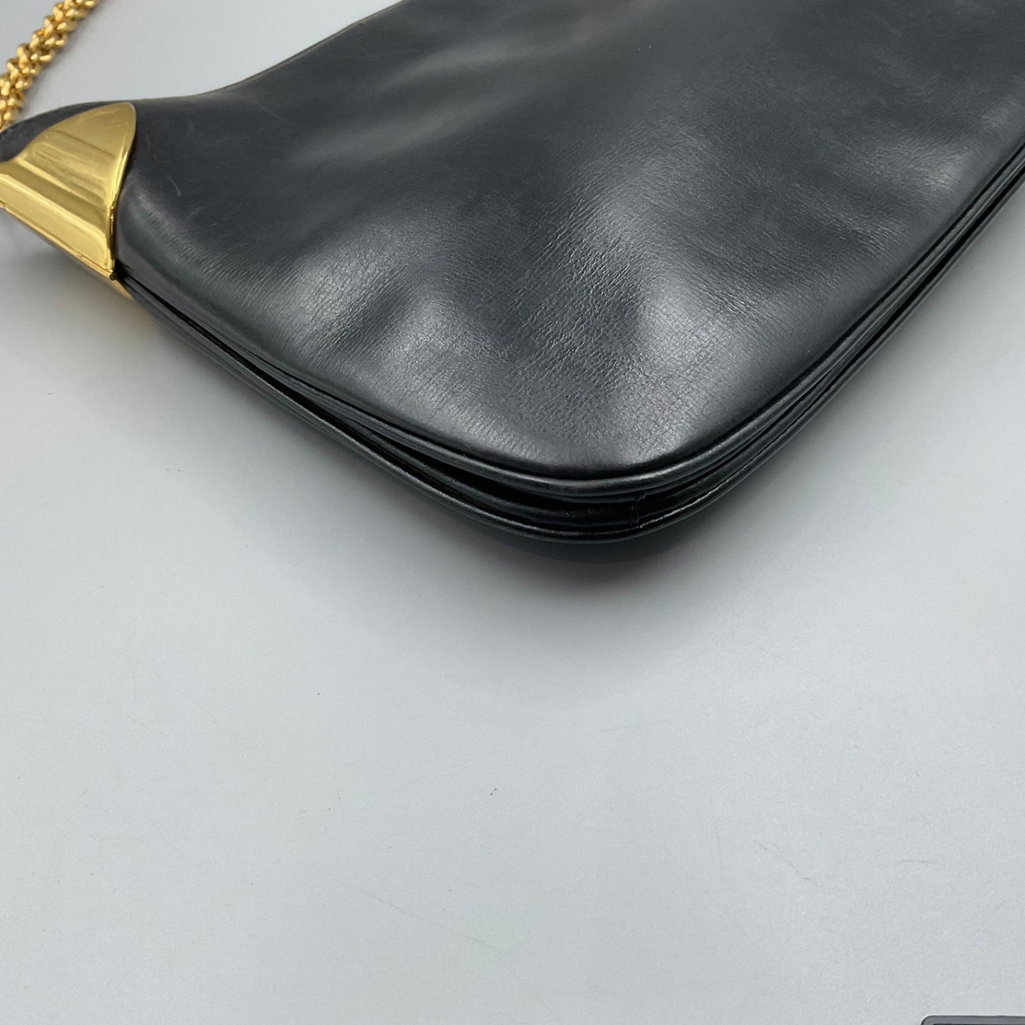 GUCCI BLACK LEATHER SHOULDER BAG