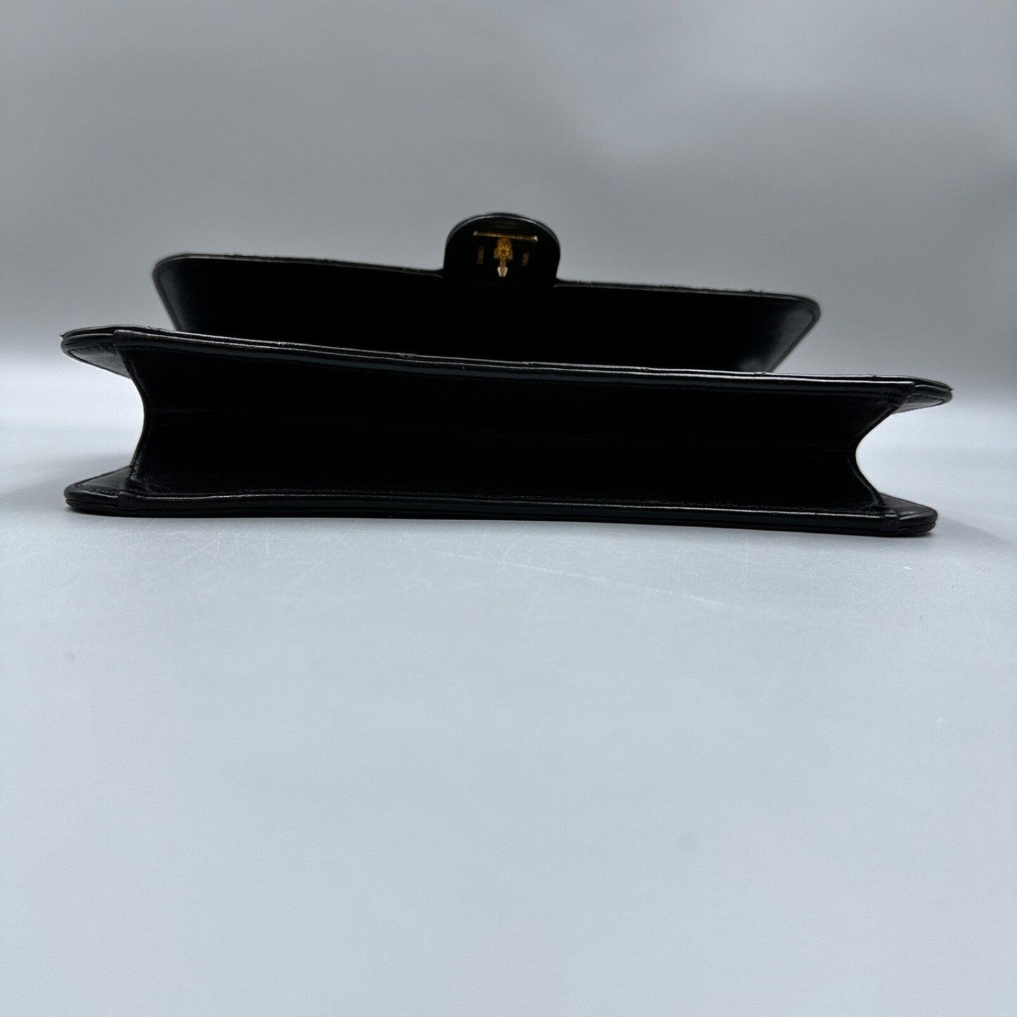 CHANEL BLACK MATELASSE CC SHOULDER BAG