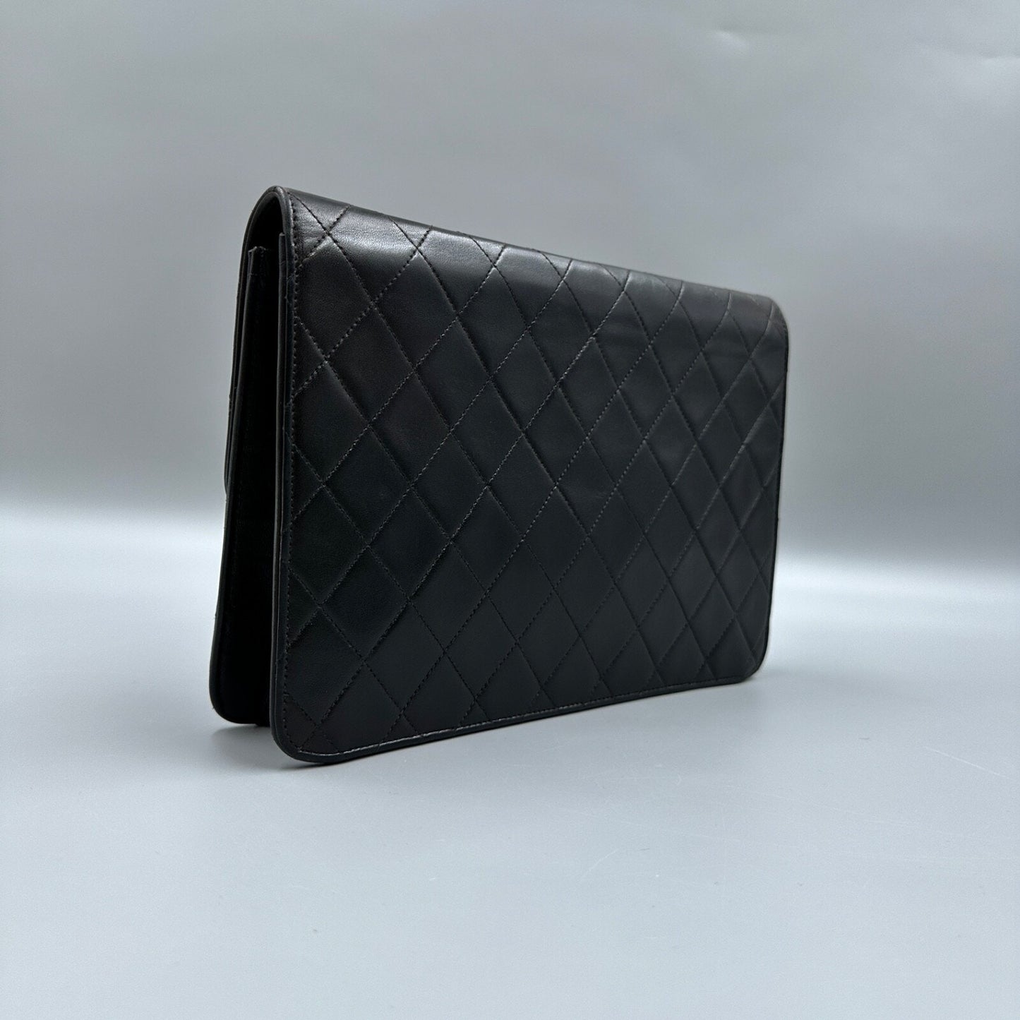 CHANEL BLACK MATELASSE CC SHOULDER BAG