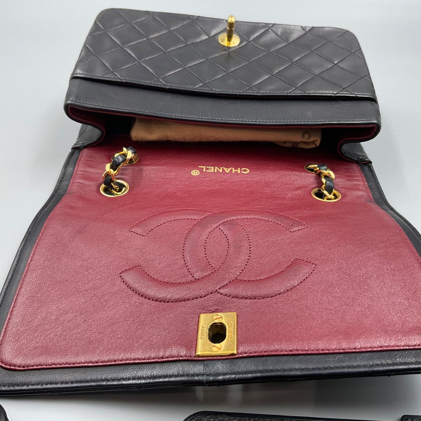 CHANEL BLACK MATELASSE SINGLE FLAP CROSSBODY BAG