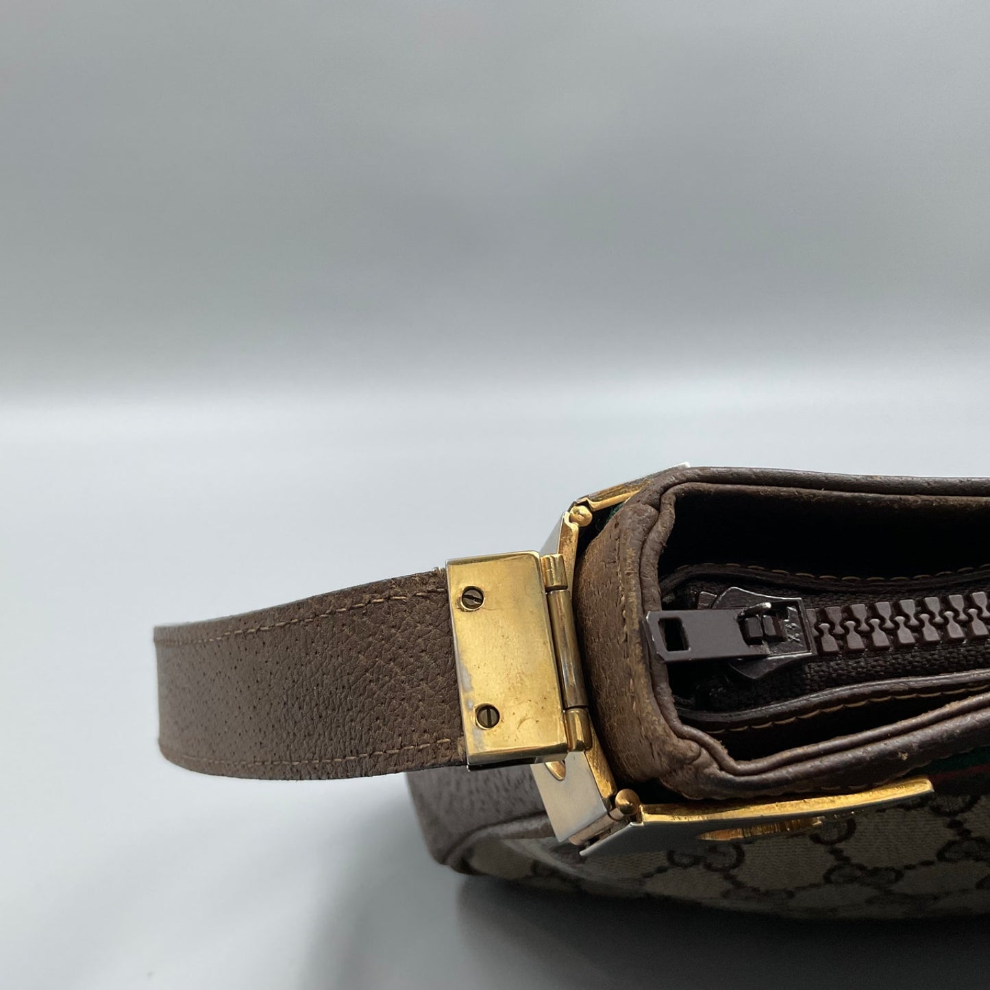 GUCCI BROWN SHERRY LINE SHOULDER BAG