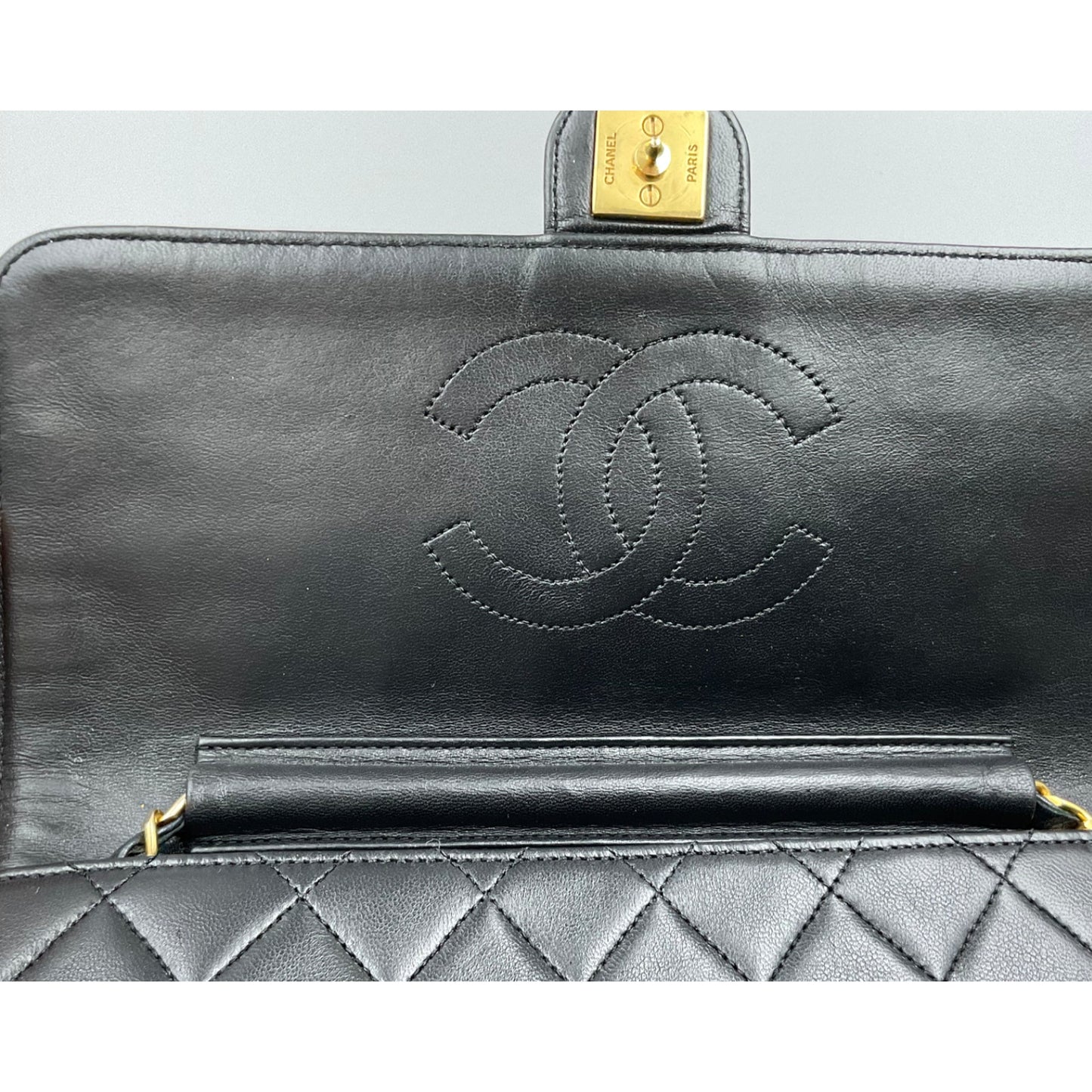 CHANEL BLACK CLASSIC SINGLE FLAP SHOULDER BAG