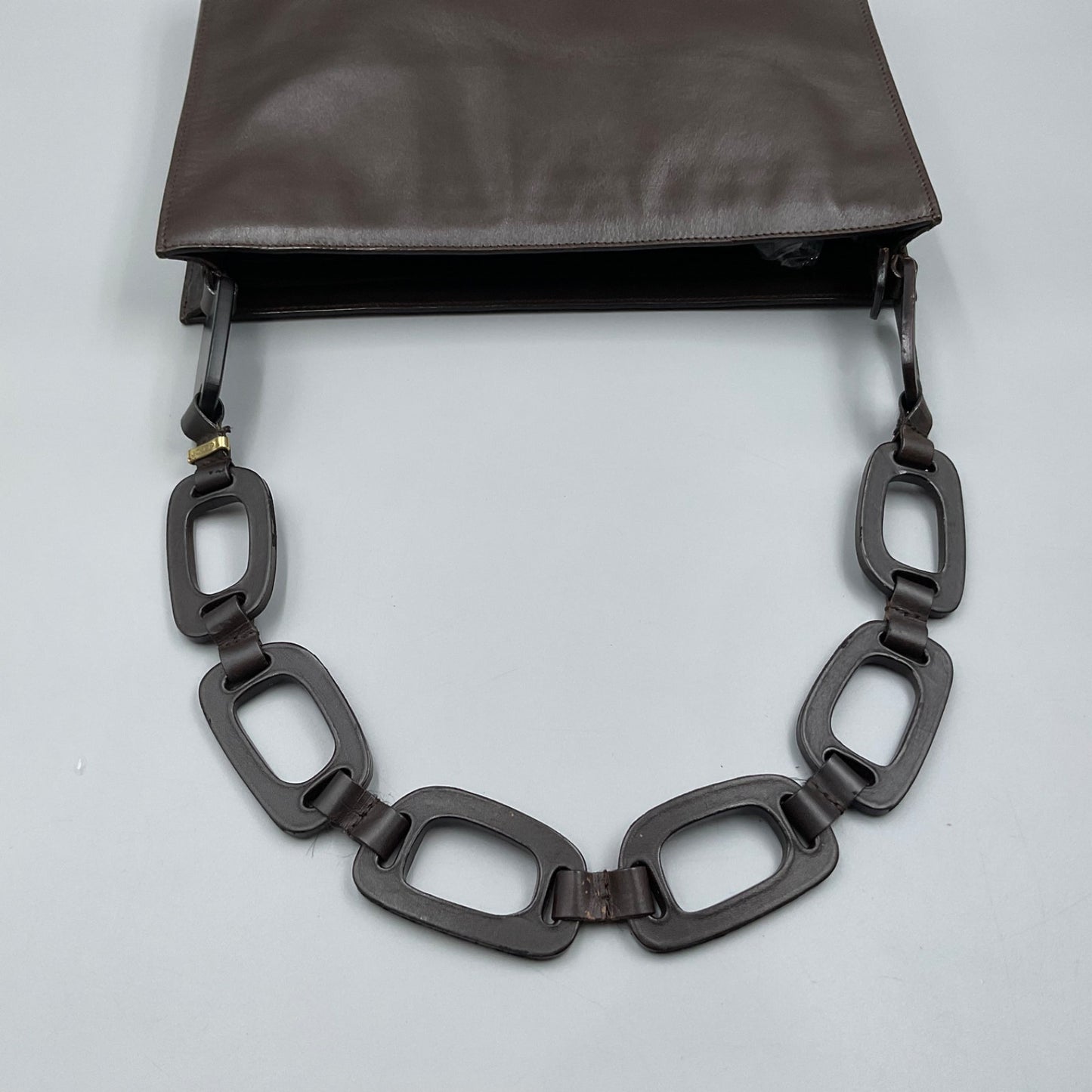 GUCCI BROWN BAG w/ LINK STRAP (INSIDE TEARS)