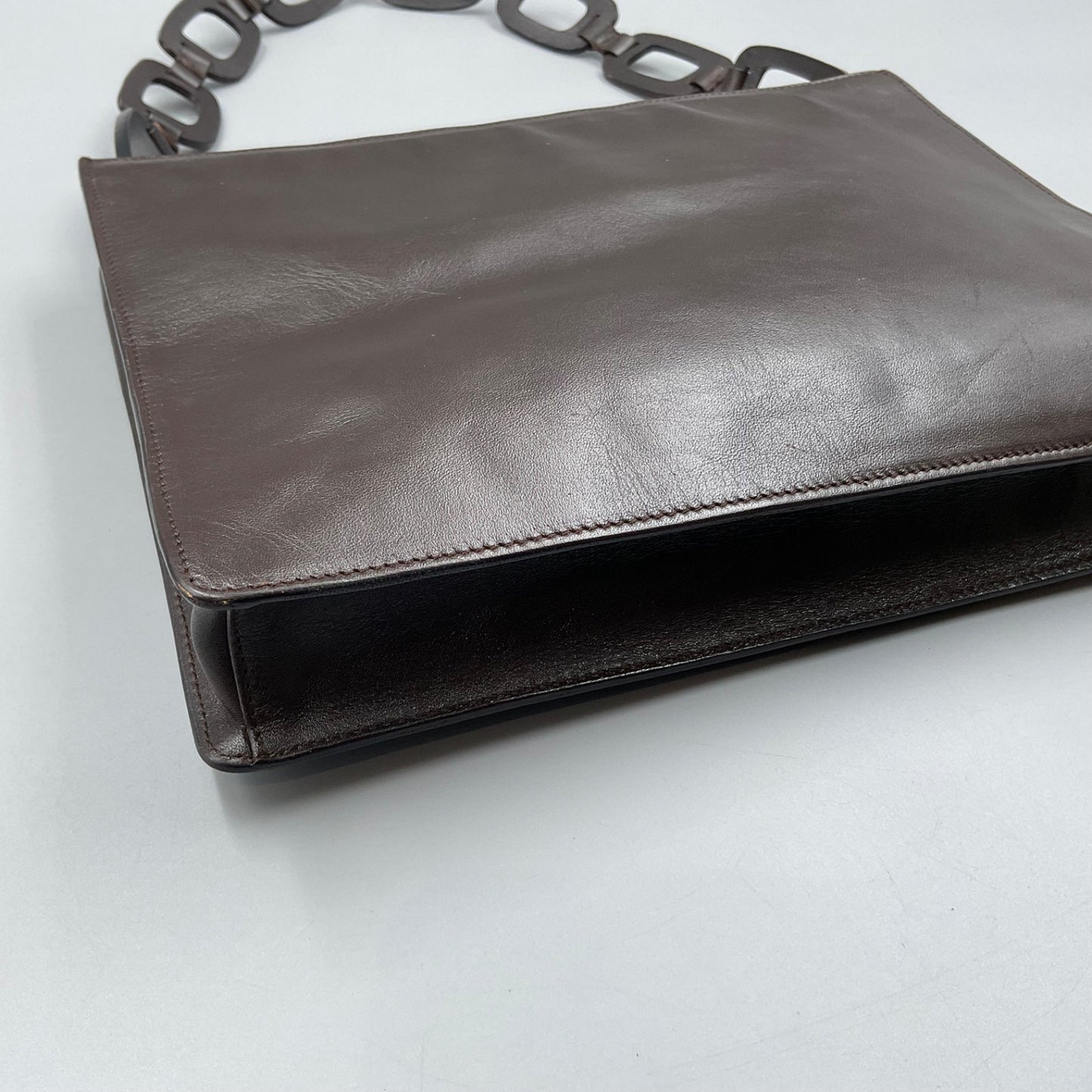GUCCI BROWN BAG w/ LINK STRAP (INSIDE TEARS)