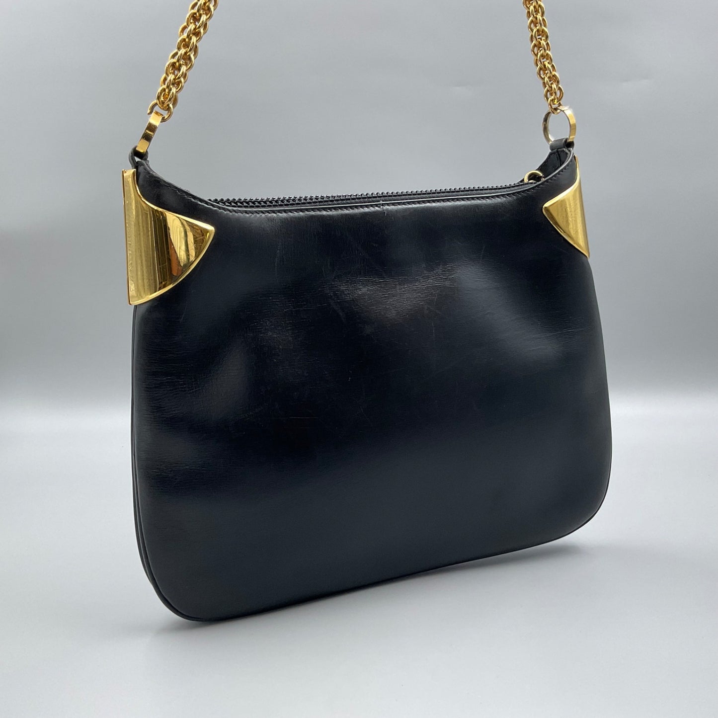 GUCCI BLACK LEATHER SHOULDER BAG