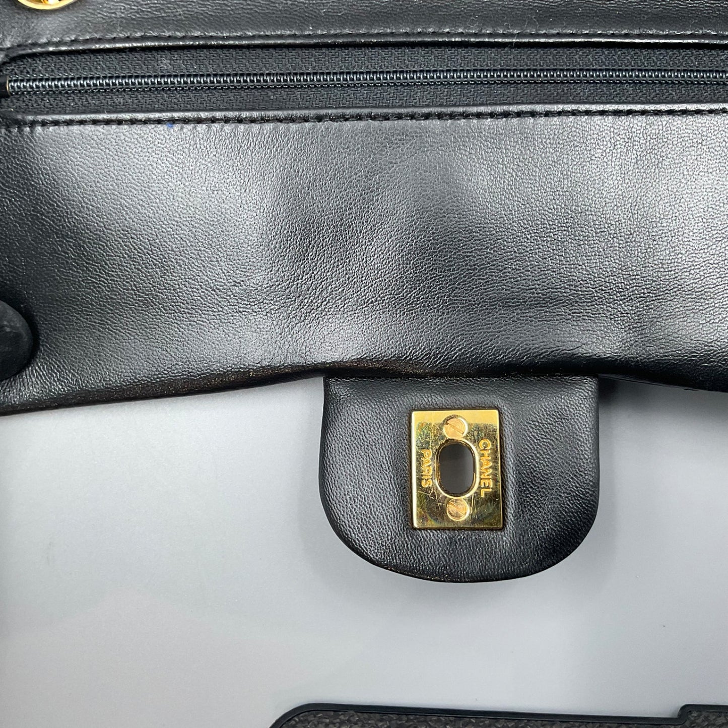 '89-'91 CHANEL TIMELESS/CLASSIQUE BLACK LEATHER CROSSBODY BAG