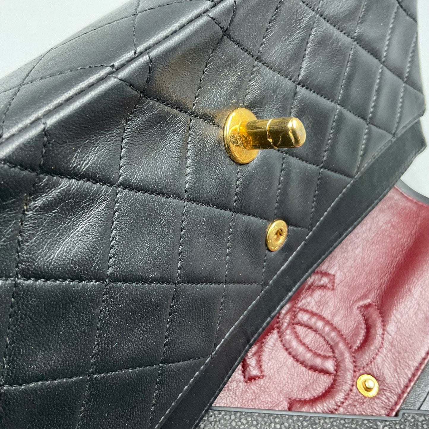 '89-'91 CHANEL TIMELESS/CLASSIQUE BLACK LEATHER CROSSBODY BAG